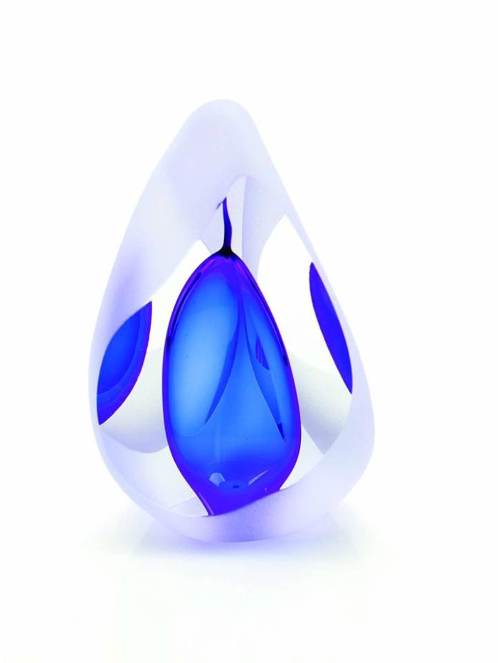kleine kristallglaser D blasene urne blue reflection