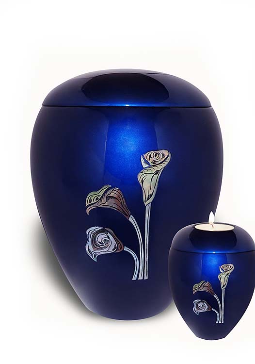 urne mit wachslicht lilien